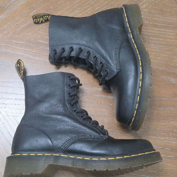 Dr Martens 1460 Pascal Womans Leather Black Boots, Size 7 - Picture 10 of 14